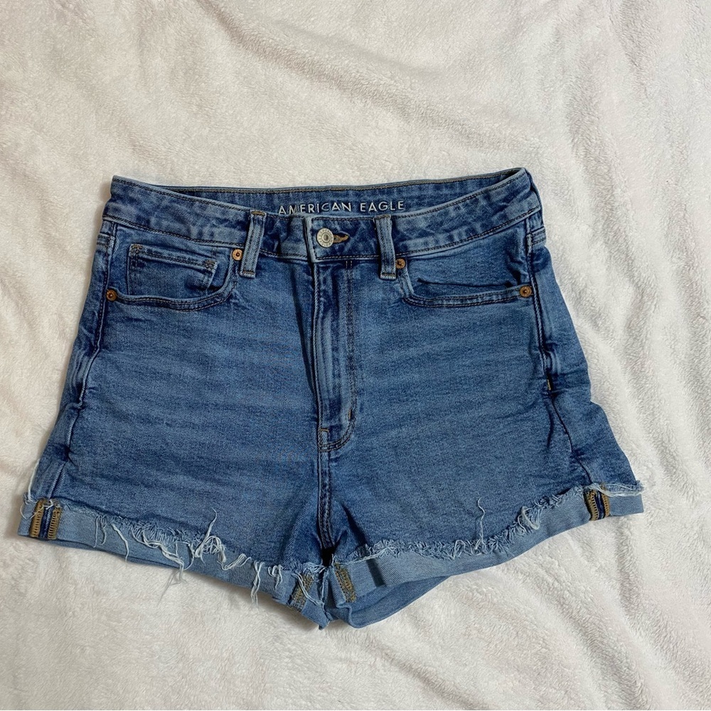 American Eagle Distressed Blue Jean Denim Stretch Shorts Women’s Size 6